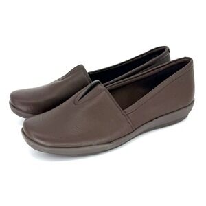 Easy Spirit Womens Sz 10N Arlie SlipOn Casual Shoes Brown Flats Round Toe Loafer
